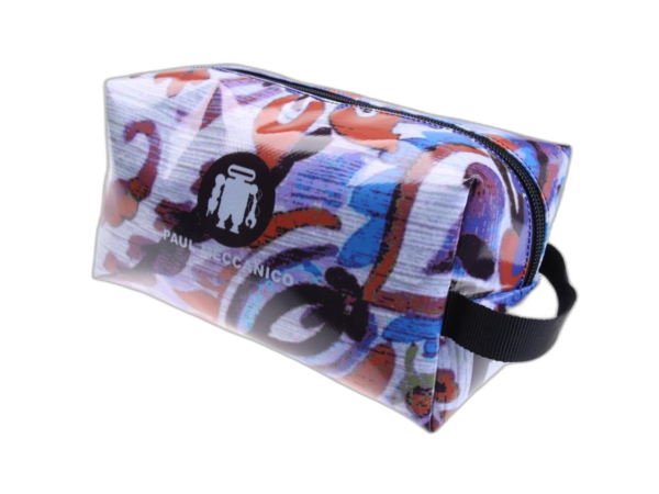 ...BEAUTY CASE CON FANTASIA FLOREALE.